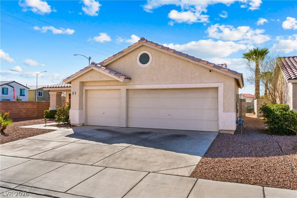 301 Mindoro, North Las Vegas, NV 89031