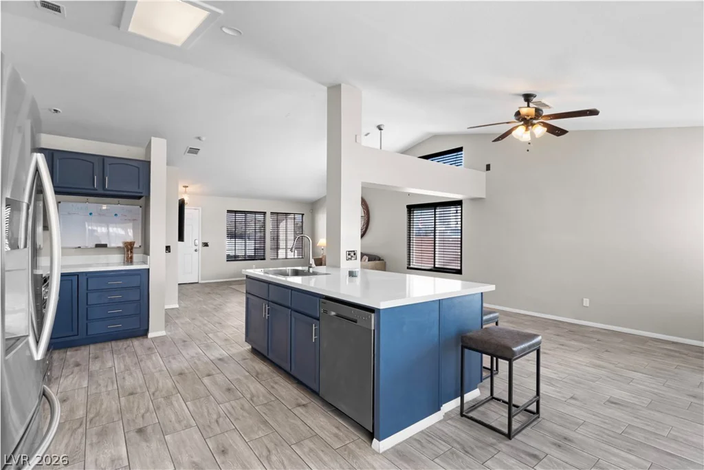 301 Mindoro, North Las Vegas, NV 89031