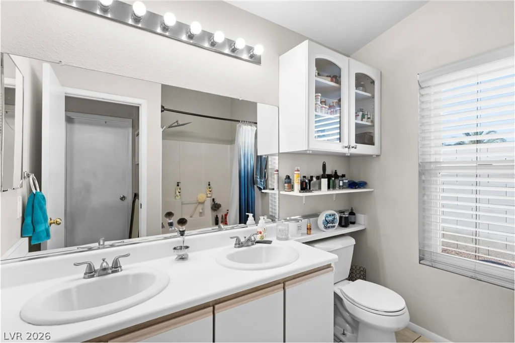 301 Mindoro, North Las Vegas, NV 89031