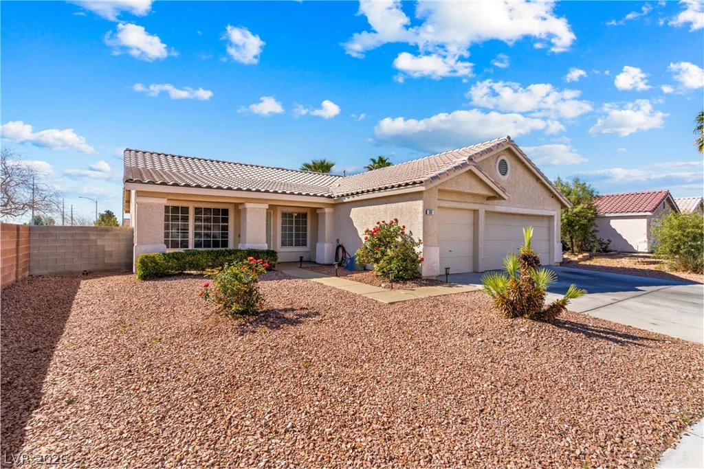 301 Mindoro, North Las Vegas, NV 89031