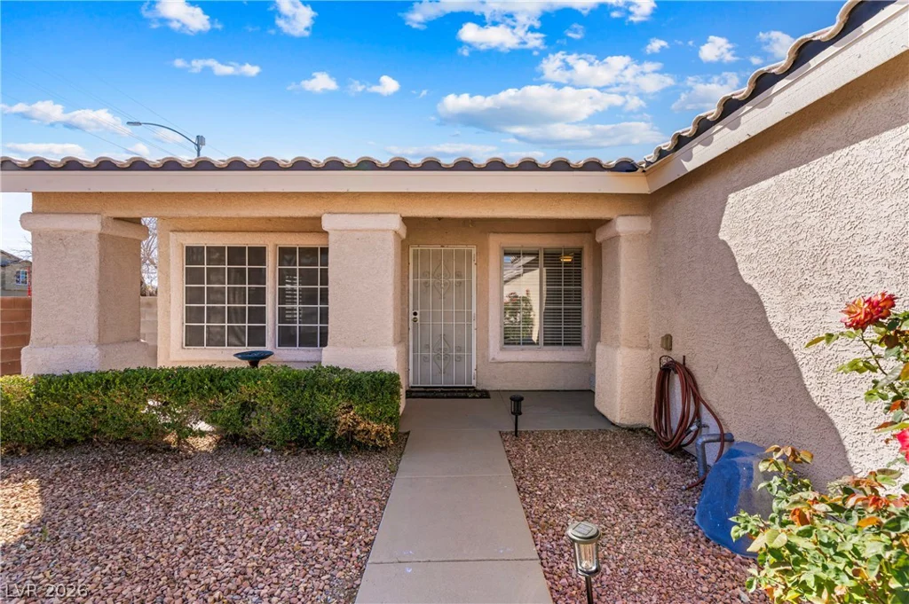 301 Mindoro, North Las Vegas, NV 89031