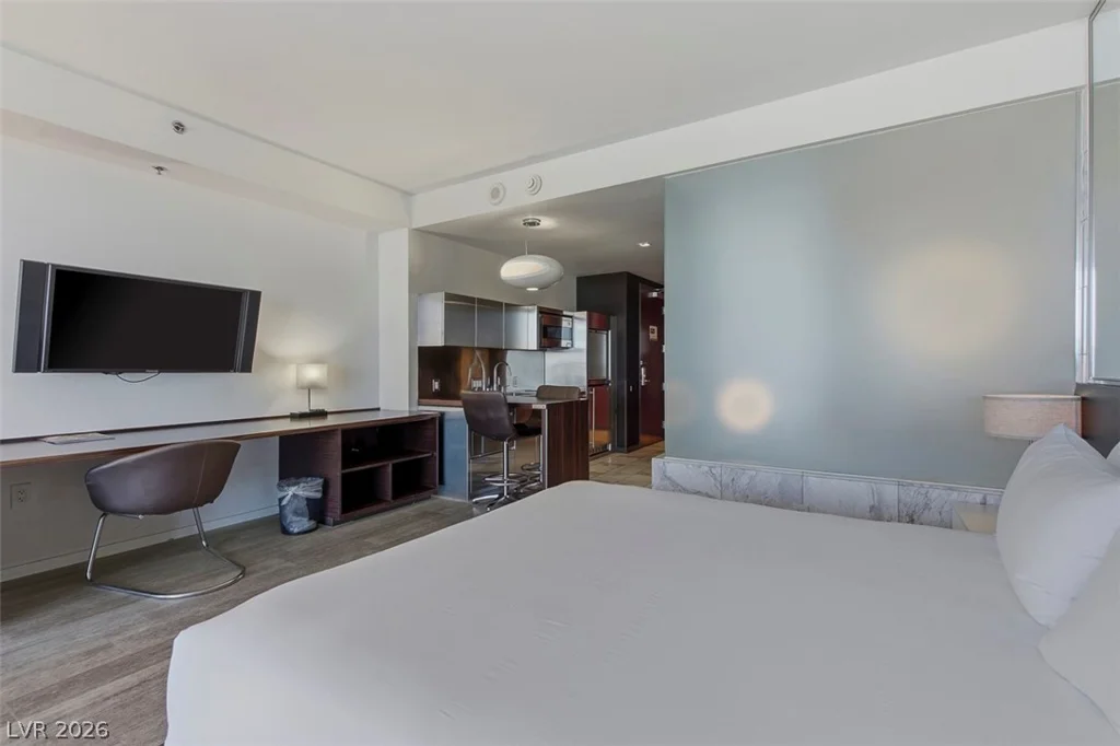 4381 Flamingo, Las Vegas, NV 89103
