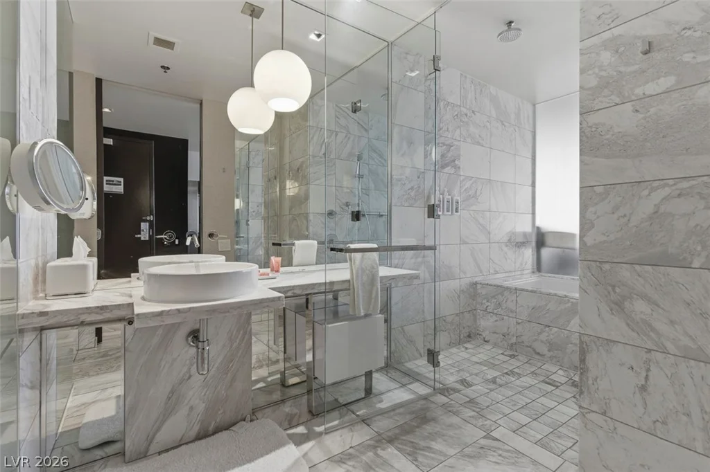 4381 Flamingo, Las Vegas, NV 89103