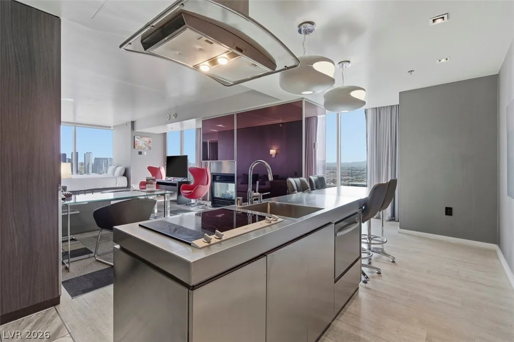 4381 Flamingo, Las Vegas, NV 89103