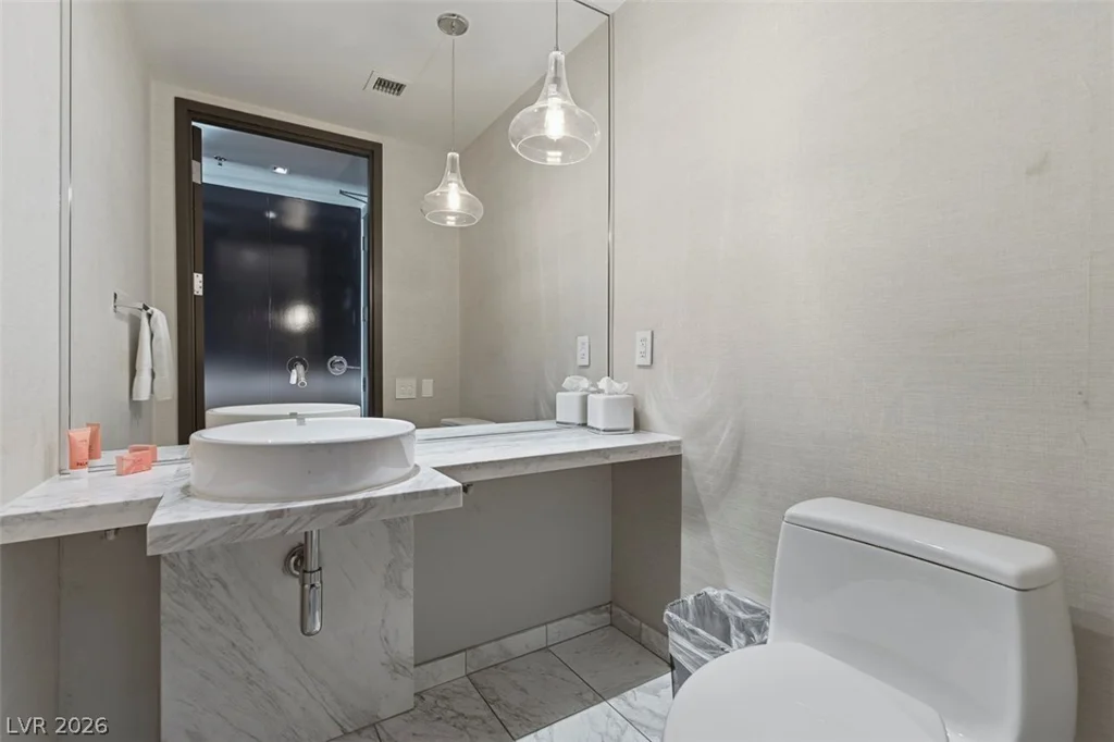 4381 Flamingo, Las Vegas, NV 89103