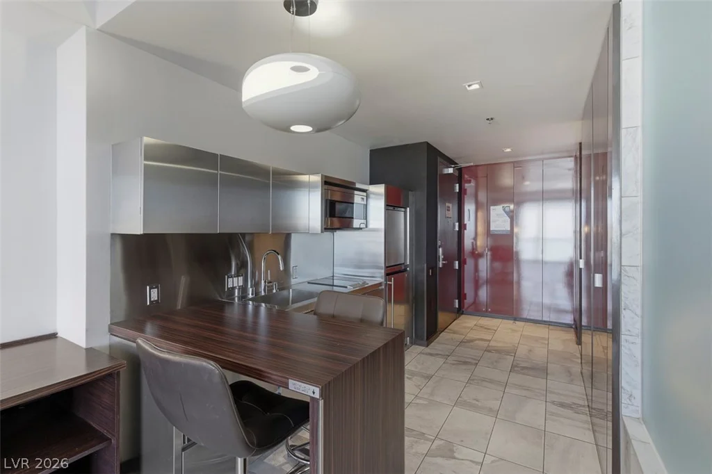 4381 Flamingo, Las Vegas, NV 89103