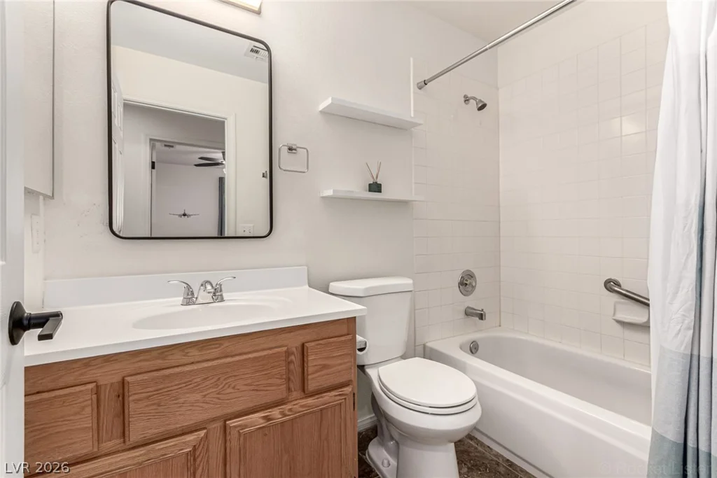 1805 Quail Point, Las Vegas, NV 89117