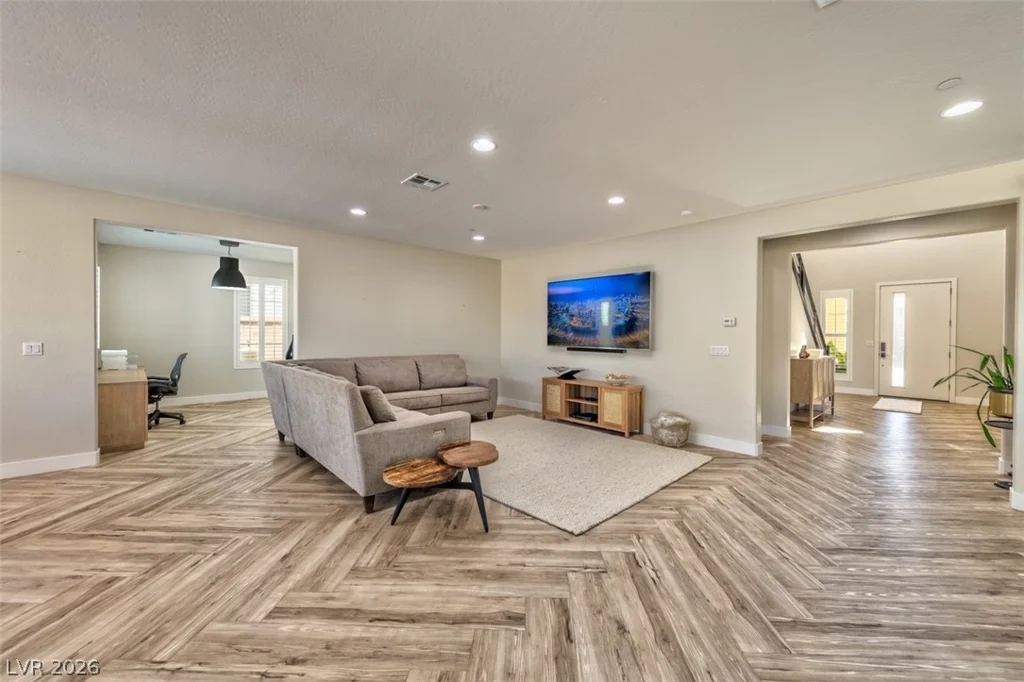 2992 Barrett Springs, Henderson, NV 89044