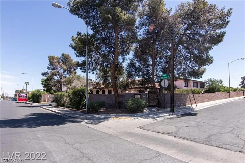 4338 Caliente, Las Vegas, NV 89119
