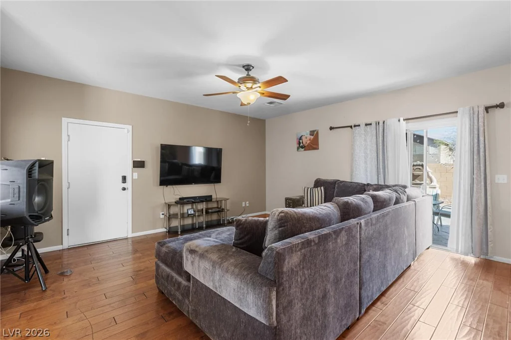 6048 Puesta Del Sol, North Las Vegas, NV 89081