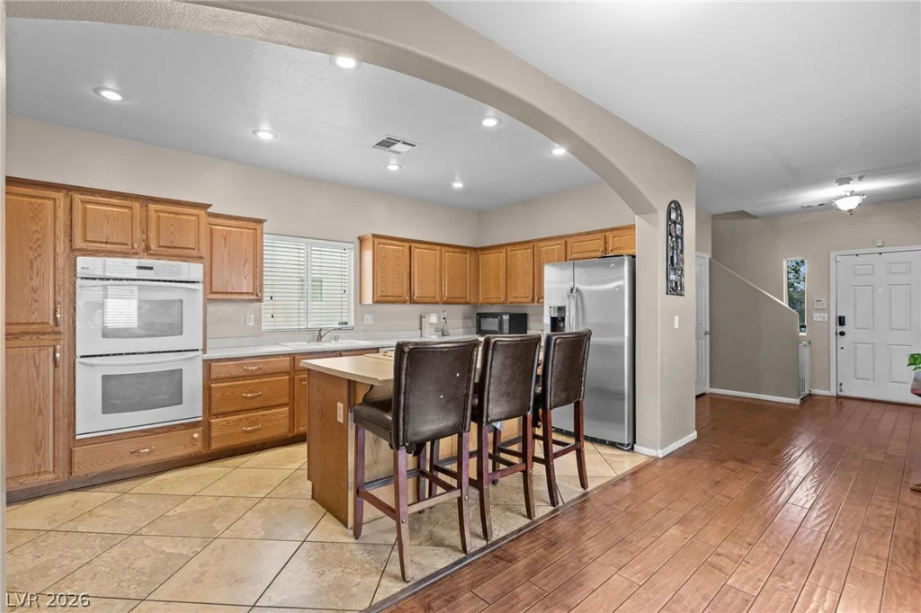 6048 Puesta Del Sol, North Las Vegas, NV 89081