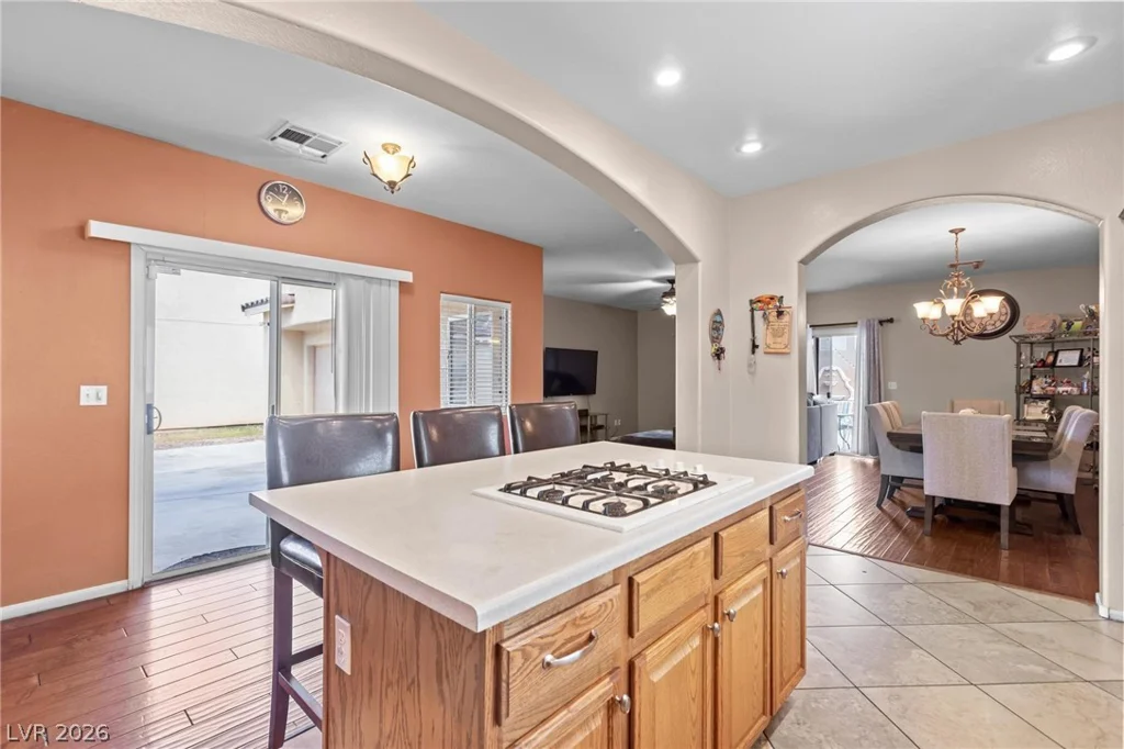 6048 Puesta Del Sol, North Las Vegas, NV 89081