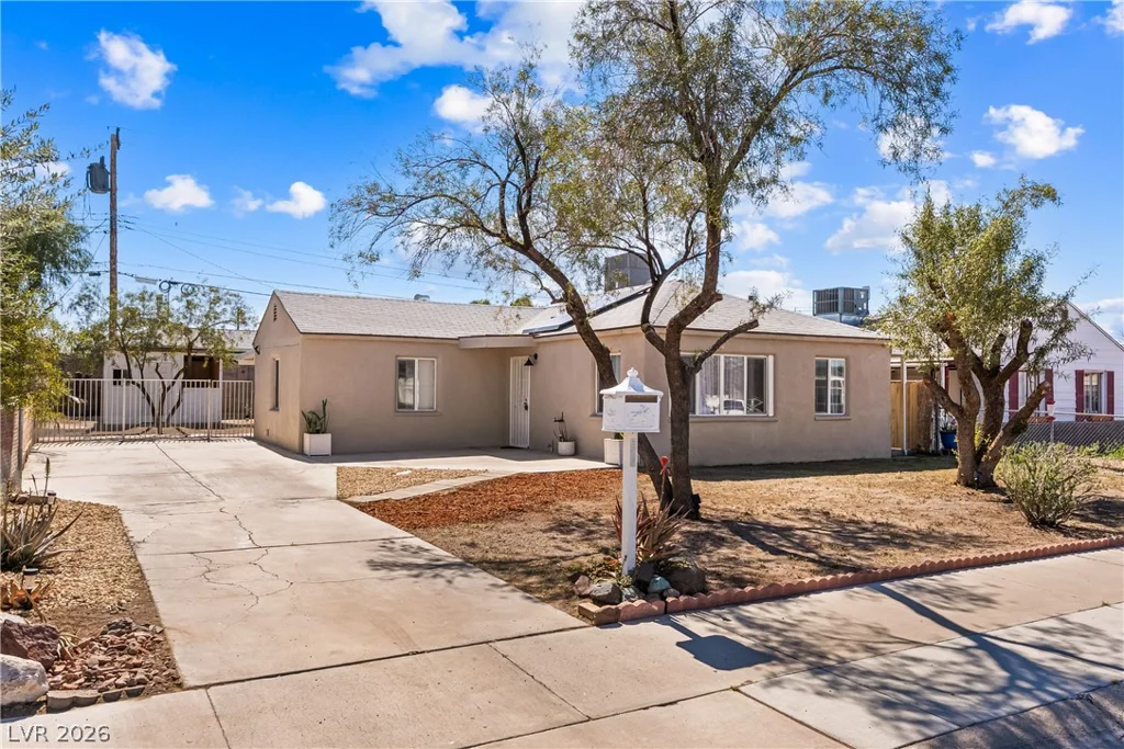 125 Cedar, Henderson, NV 89015