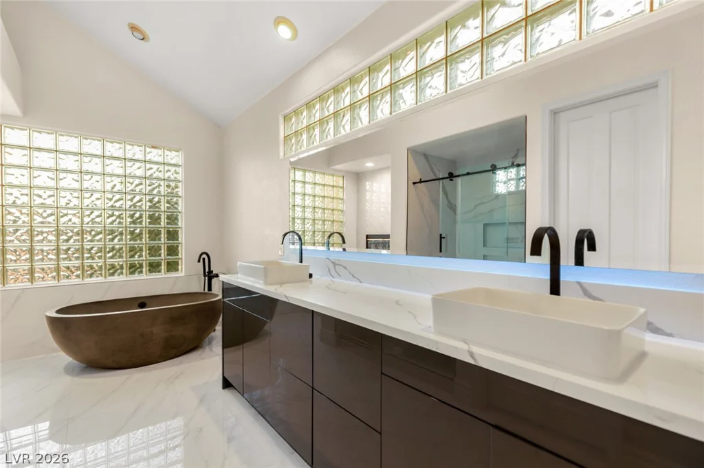 7825 Rancho Mirage, Las Vegas, NV 89113