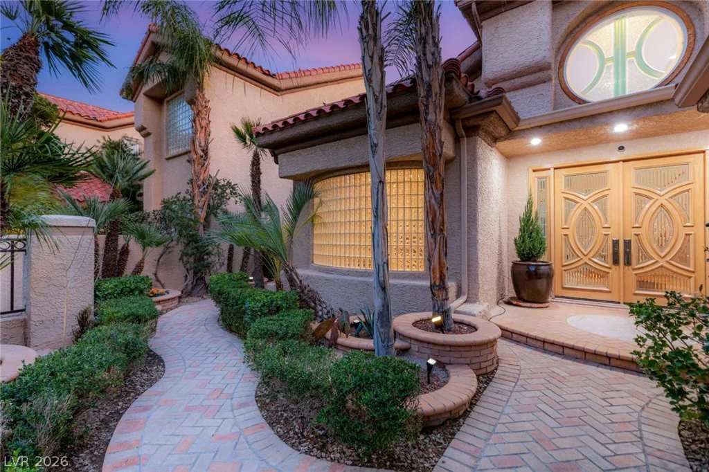 7825 Rancho Mirage, Las Vegas, NV 89113