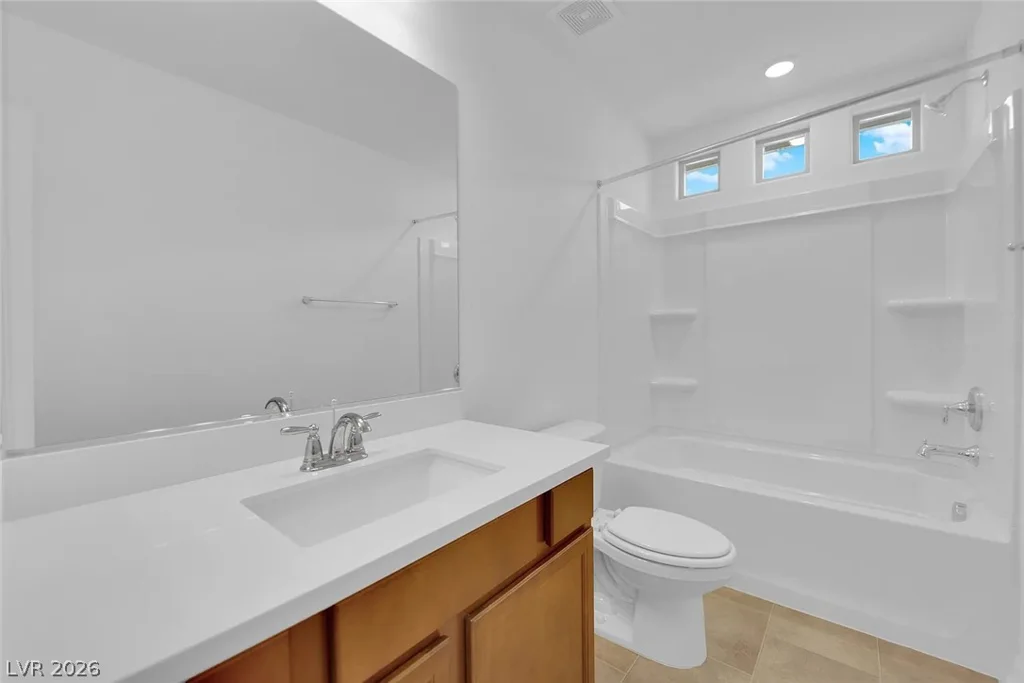 10462 Emerald Rye, Las Vegas, NV 89183