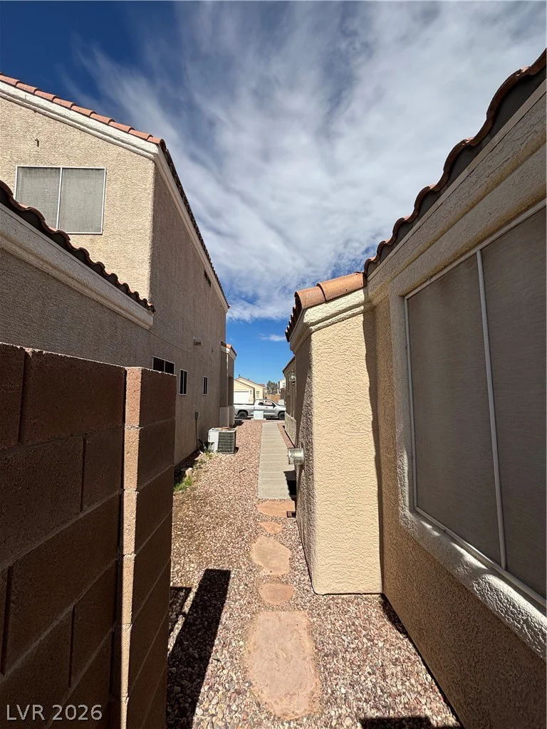 2661 Hillgrass, Las Vegas, NV 89123