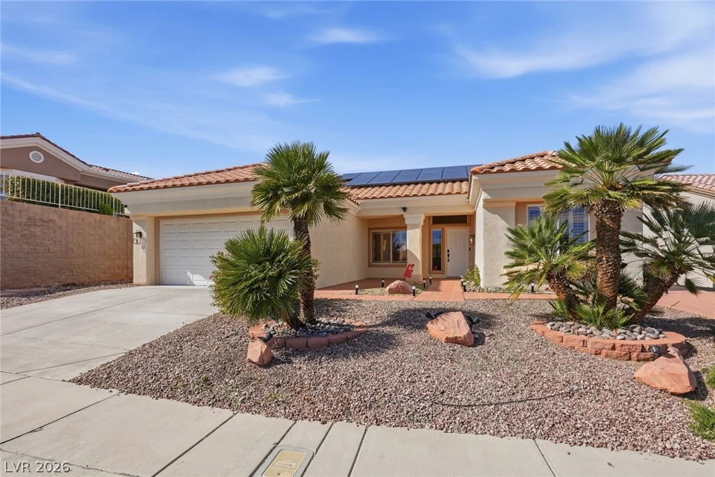 10508 Mission Lakes, Las Vegas, NV 89134