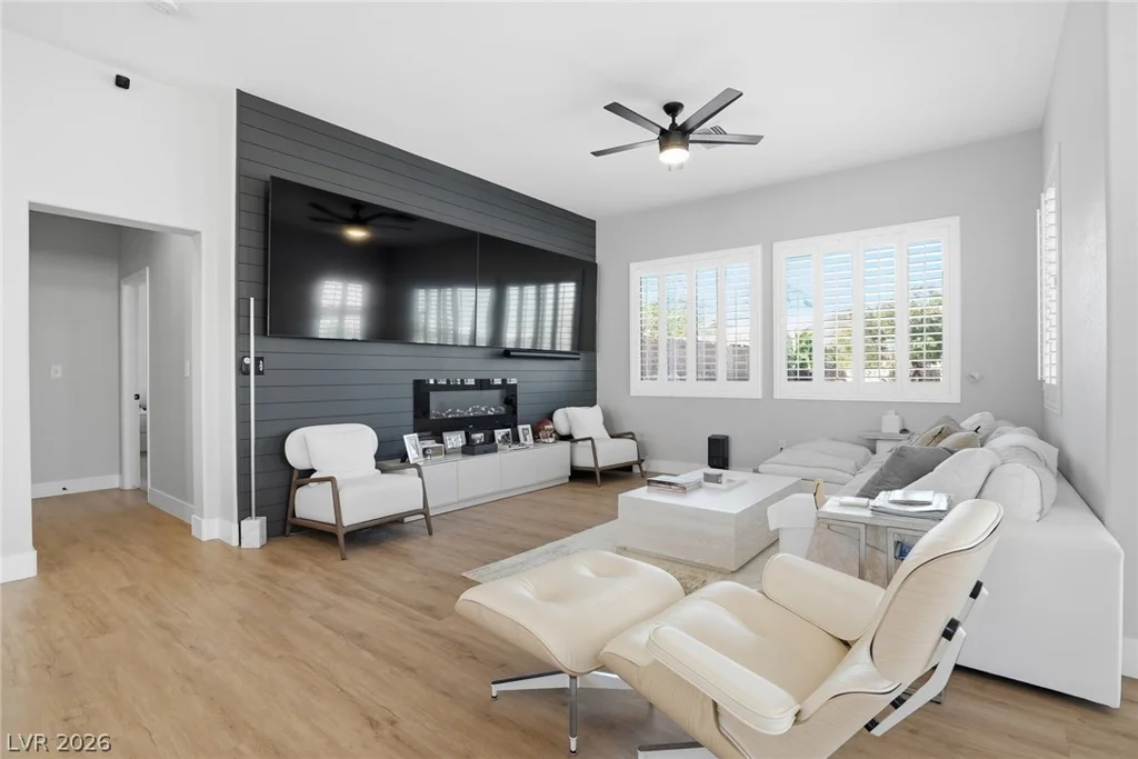 10508 Mission Lakes, Las Vegas, NV 89134