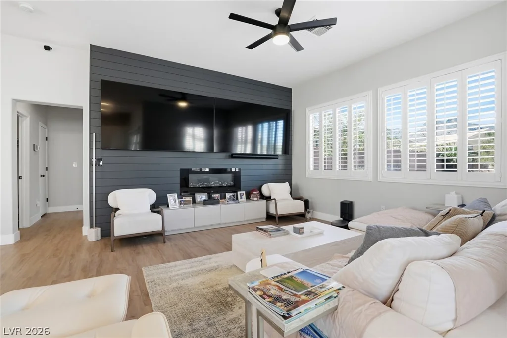10508 Mission Lakes, Las Vegas, NV 89134