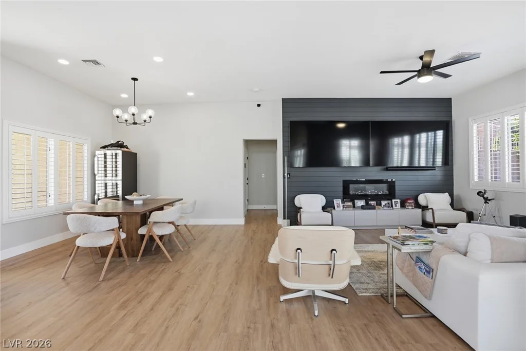 10508 Mission Lakes, Las Vegas, NV 89134