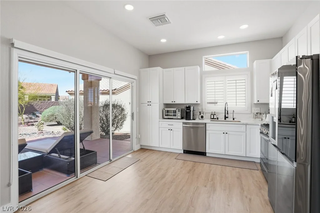 10508 Mission Lakes, Las Vegas, NV 89134