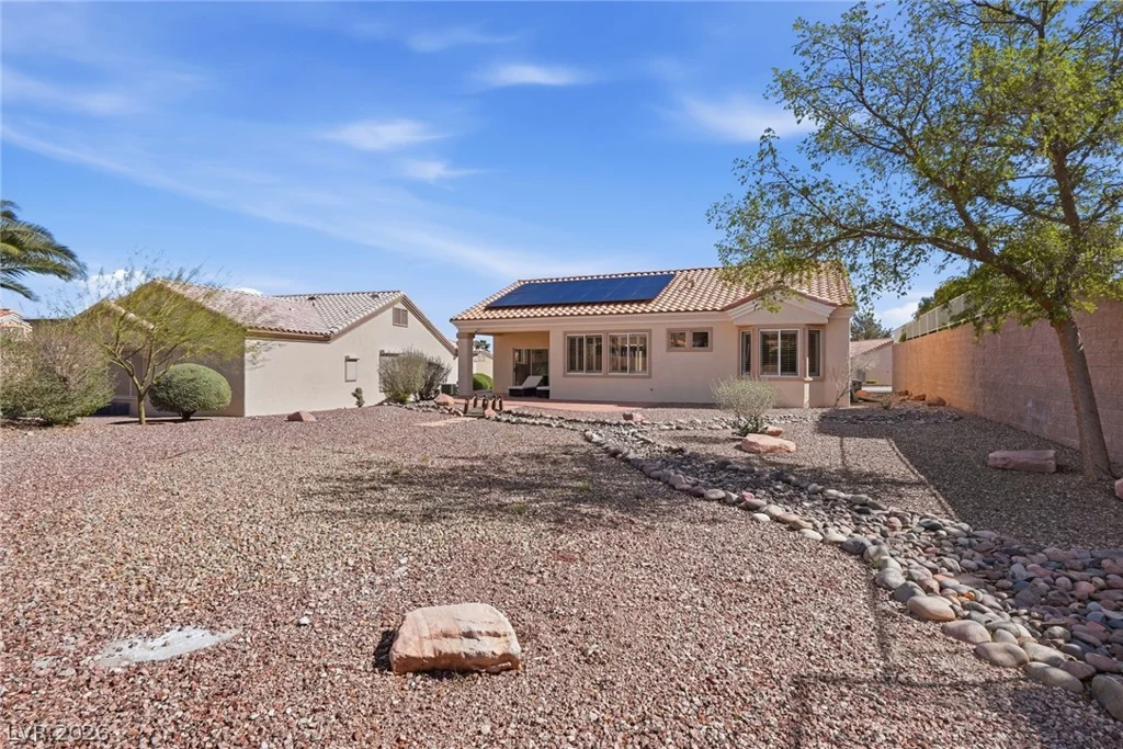 10508 Mission Lakes, Las Vegas, NV 89134