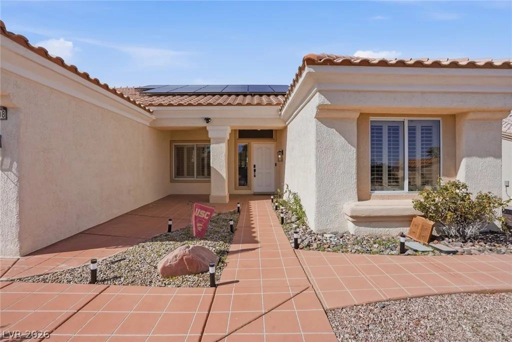 10508 Mission Lakes, Las Vegas, NV 89134