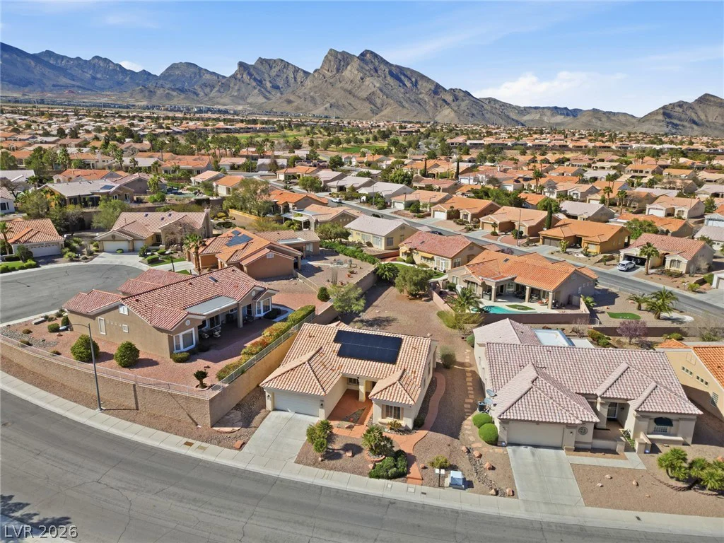 10508 Mission Lakes, Las Vegas, NV 89134