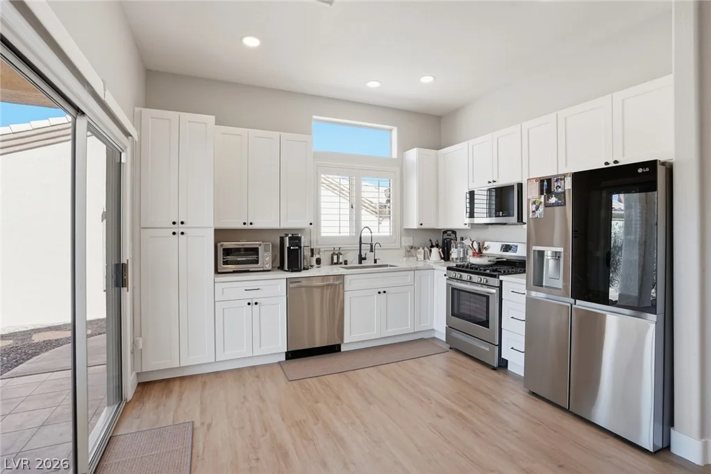 10508 Mission Lakes, Las Vegas, NV 89134