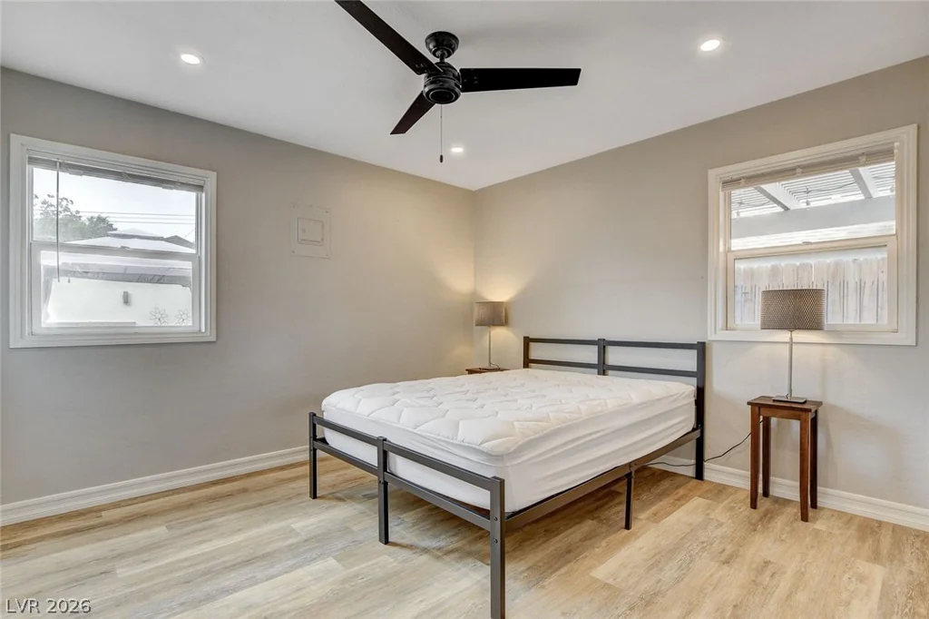 1017 Oakey, Las Vegas, NV 89104
