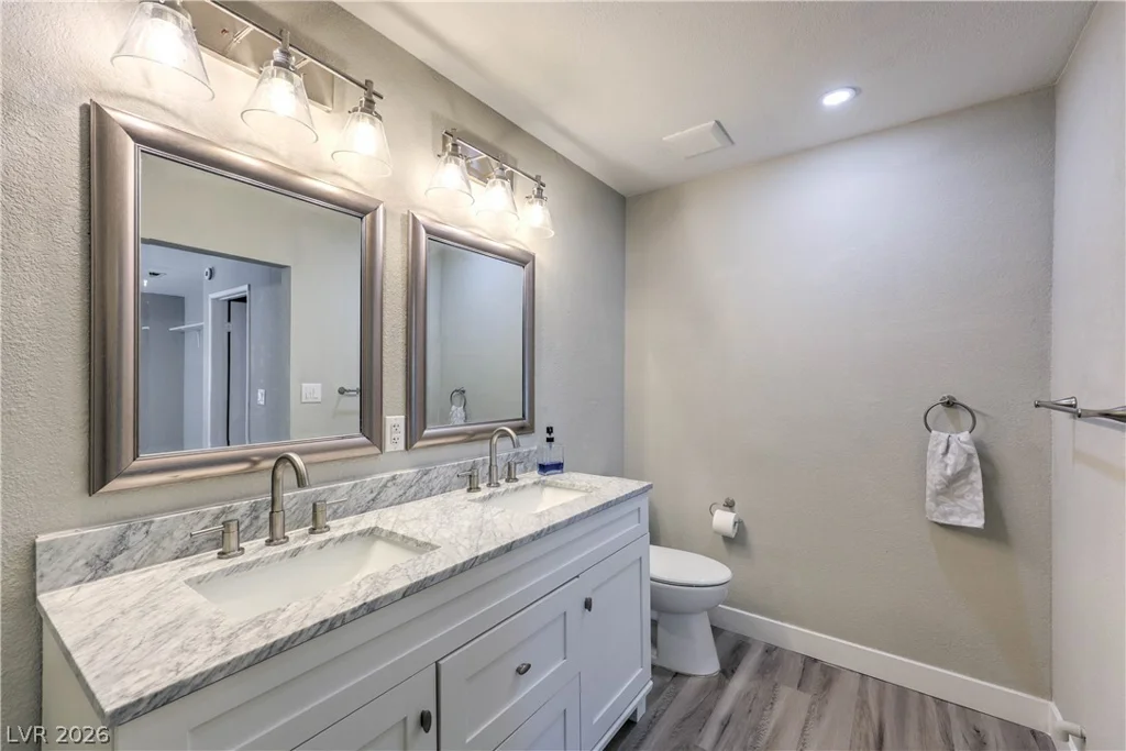 2200 Fort Apache, Las Vegas, NV 89117