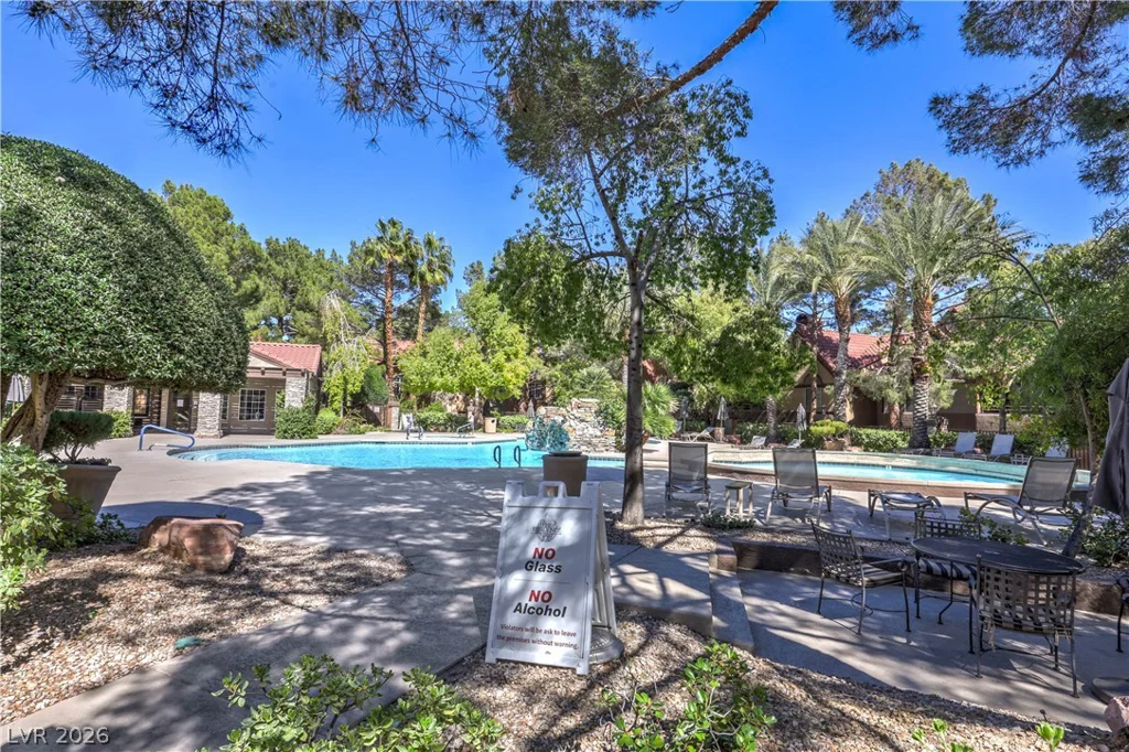 2200 Fort Apache, Las Vegas, NV 89117