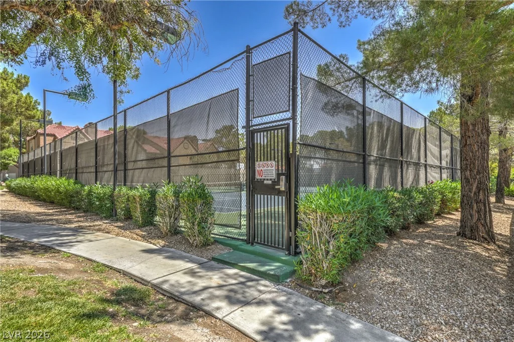 2200 Fort Apache, Las Vegas, NV 89117