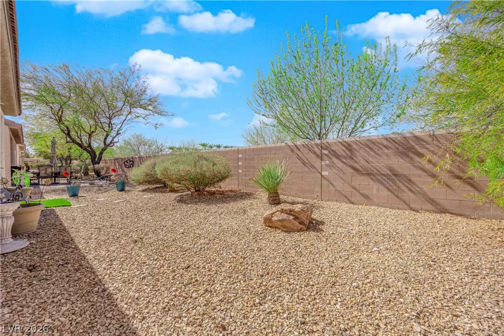 7633 Lily Trotter, North Las Vegas, NV 89084