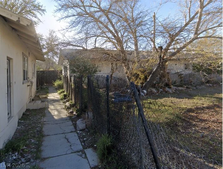 211 Jackson, Las Vegas, NV 89106