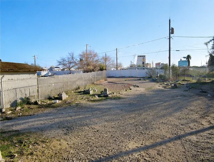 211 Jackson, Las Vegas, NV 89106