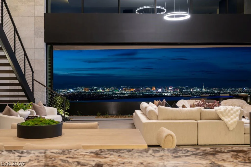 12 Chisel Crest, Henderson, NV 89012
