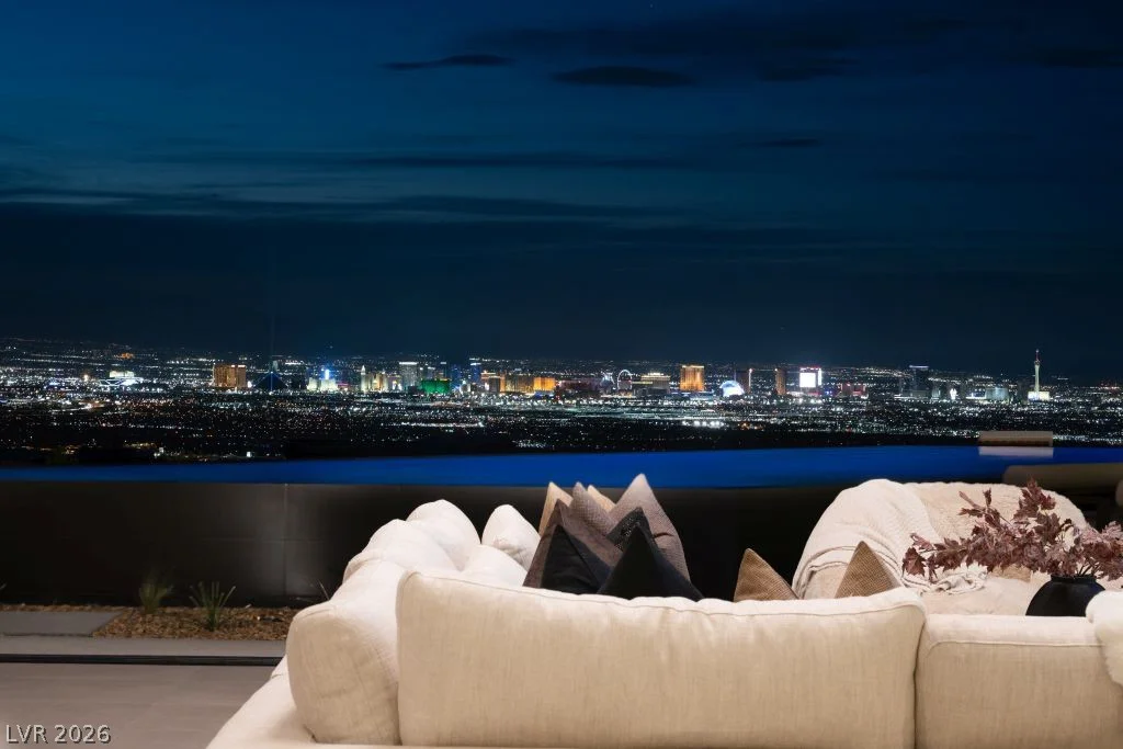 12 Chisel Crest, Henderson, NV 89012