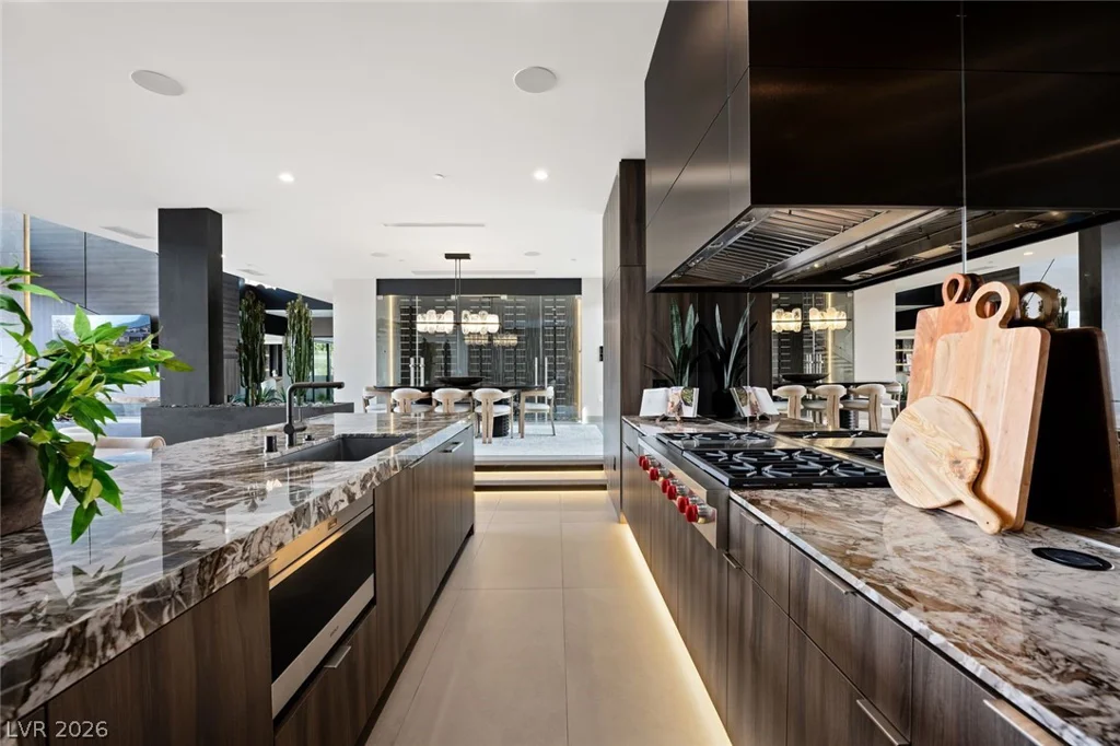 12 Chisel Crest, Henderson, NV 89012