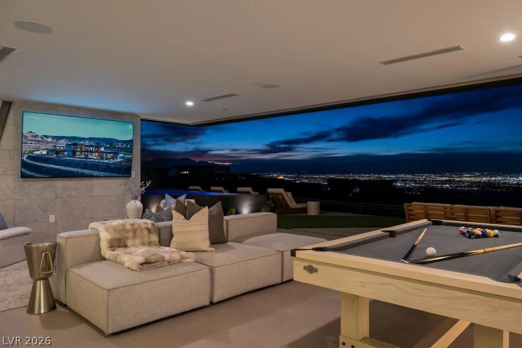 12 Chisel Crest, Henderson, NV 89012