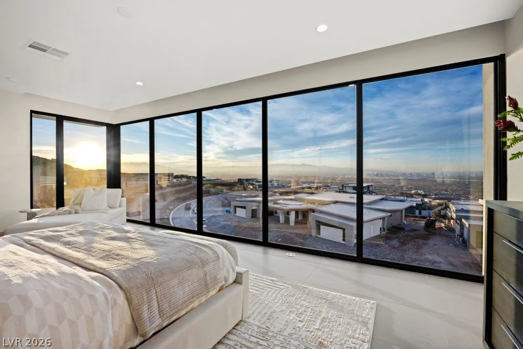 12 Chisel Crest, Henderson, NV 89012