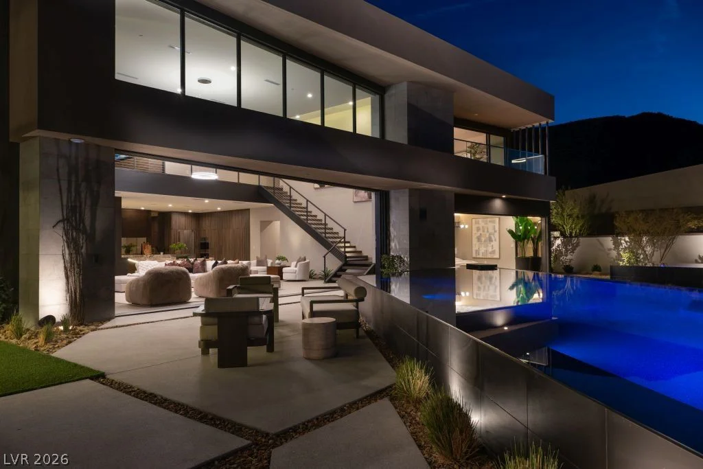 12 Chisel Crest, Henderson, NV 89012