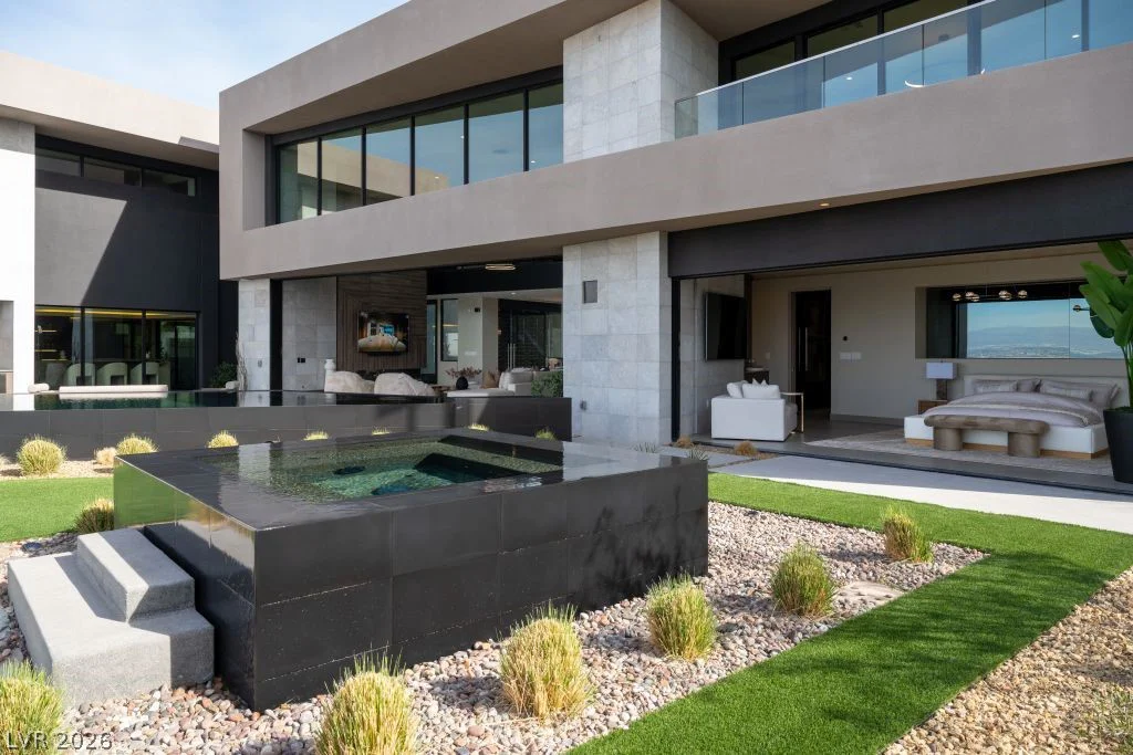 12 Chisel Crest, Henderson, NV 89012
