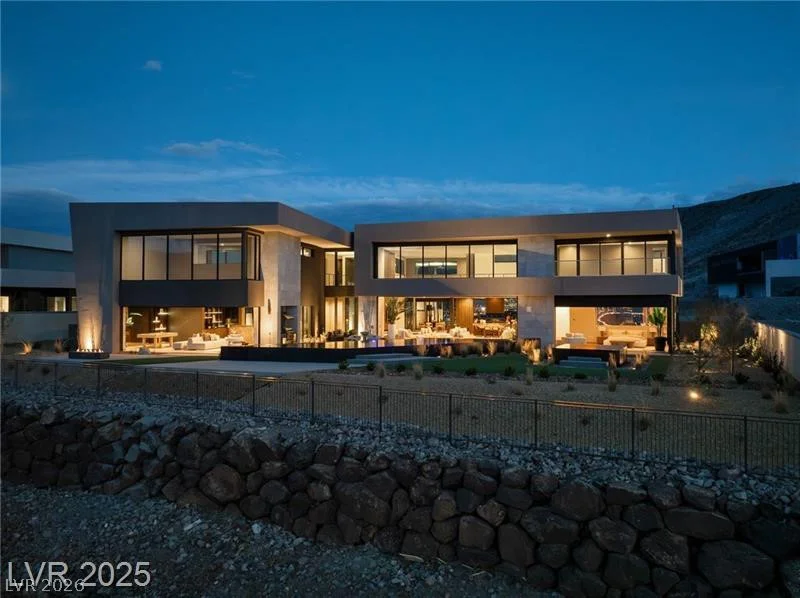 12 Chisel Crest, Henderson, NV 89012