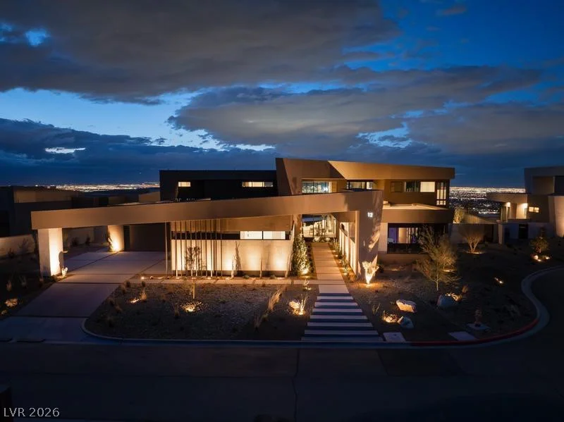 12 Chisel Crest, Henderson, NV 89012
