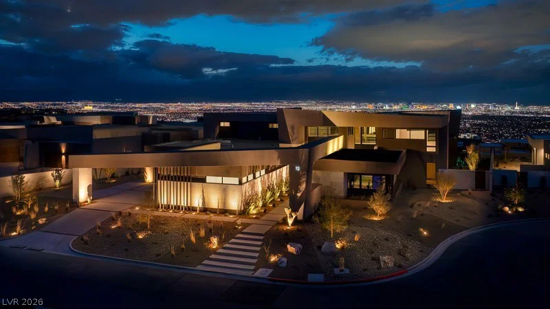 12 Chisel Crest, Henderson, NV 89012