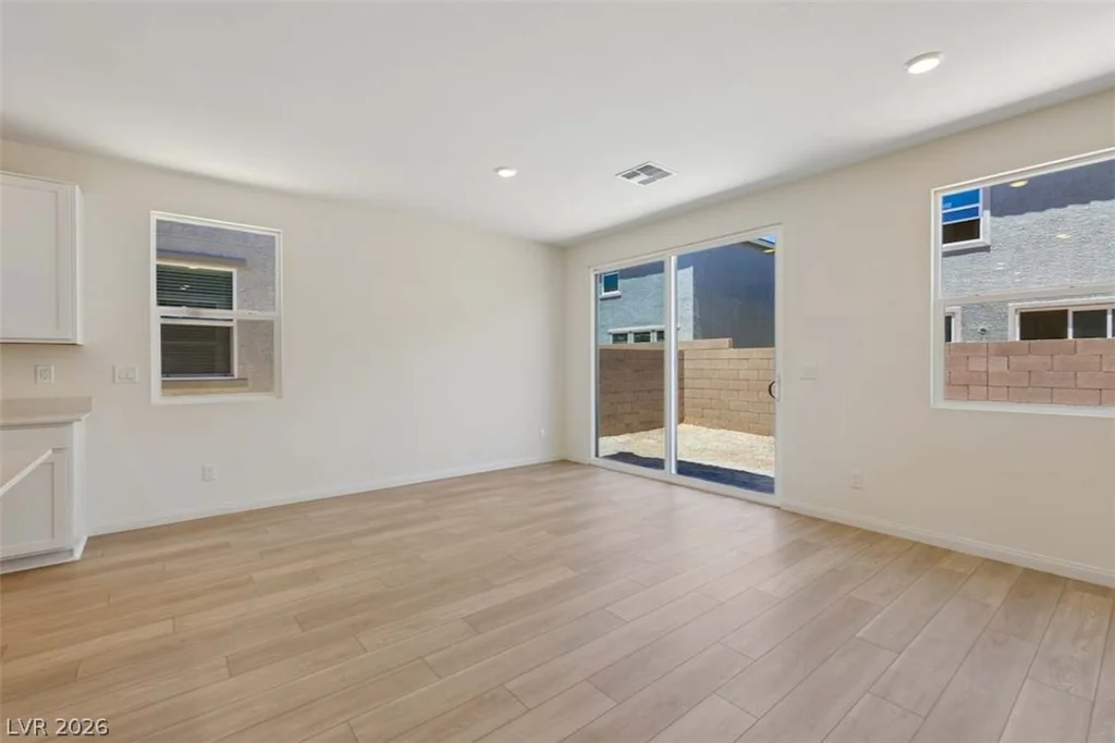 4290 Yucca Brevi, Las Vegas, NV 89139