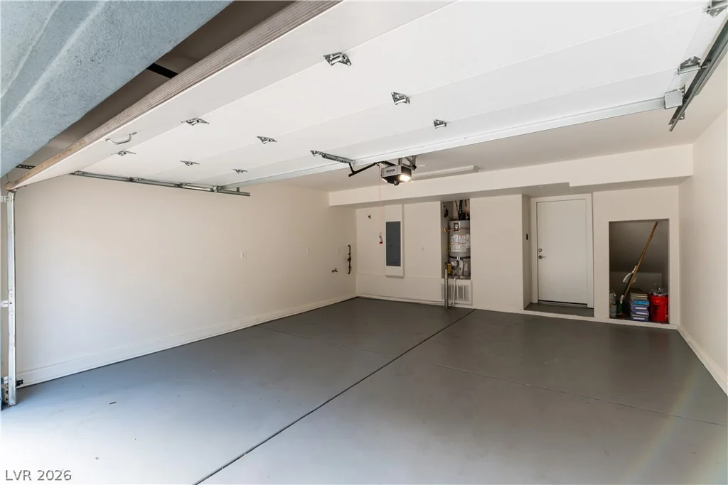 9050 Tropicana, Las Vegas, NV 89147