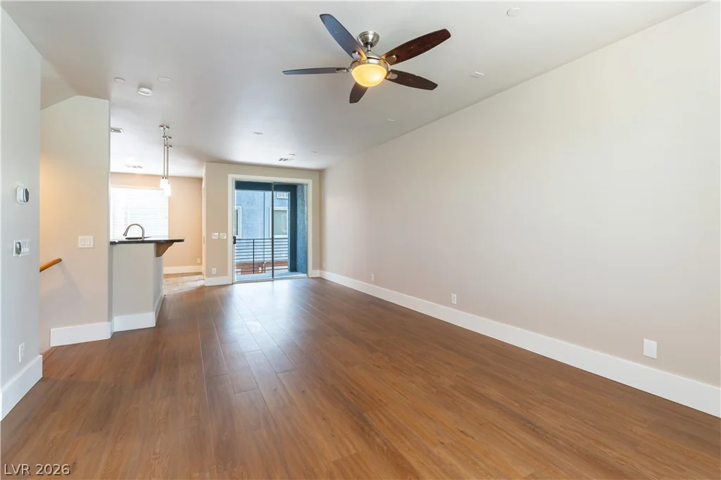 9050 Tropicana, Las Vegas, NV 89147